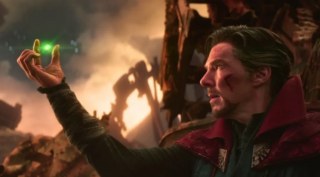 Doctor Strange holding the glowing Time Stone in Avengers Infinity War