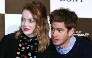 Andrew Garfield And Emma Stone At The Amazing Spider-Man Premiere
